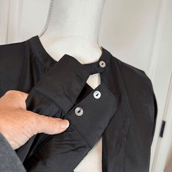 NWT Zanzea Wrap Look Black Blouse Choker Cut out Neckline Cuffs Size Medium - Picture 2 of 9